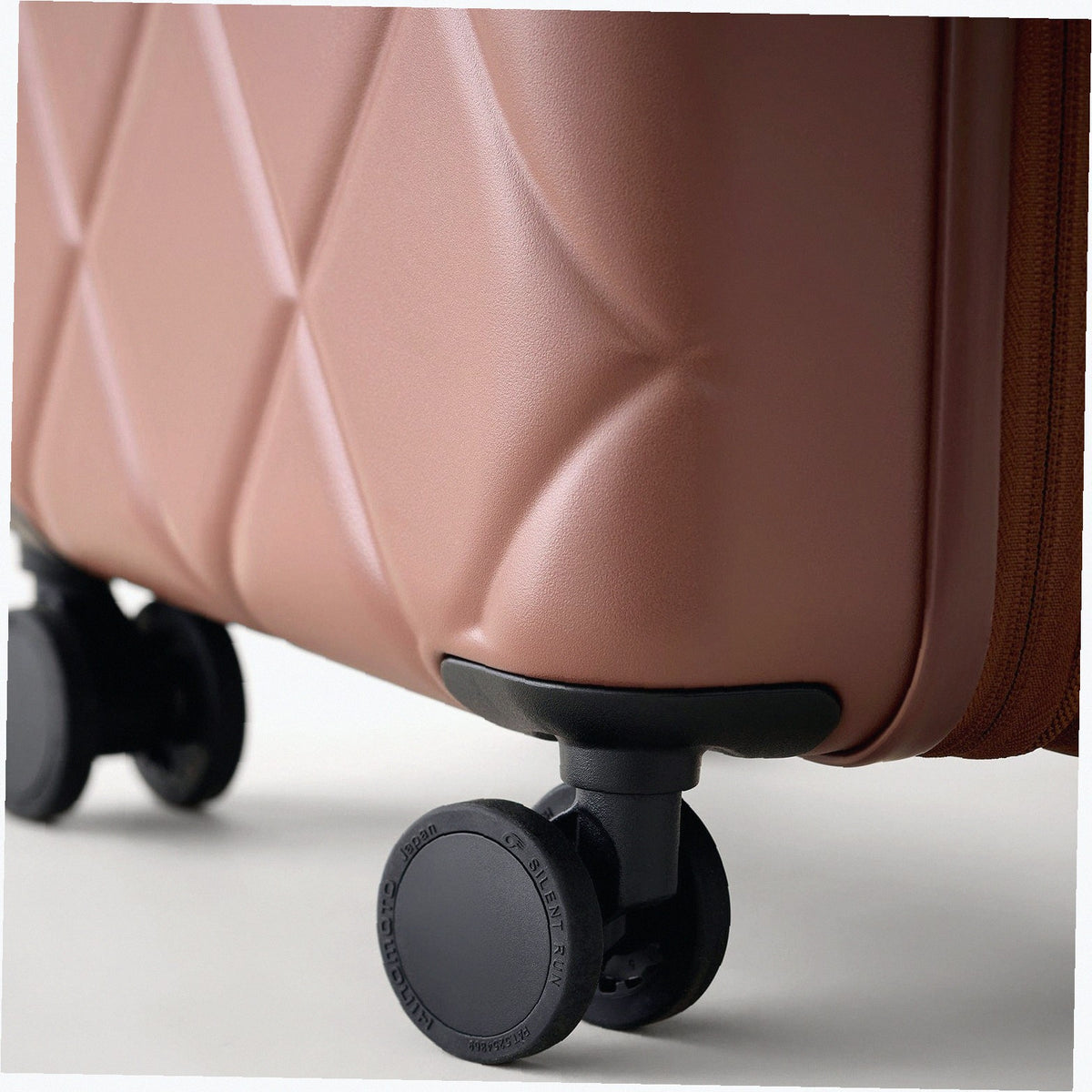 29 Adair Spinner