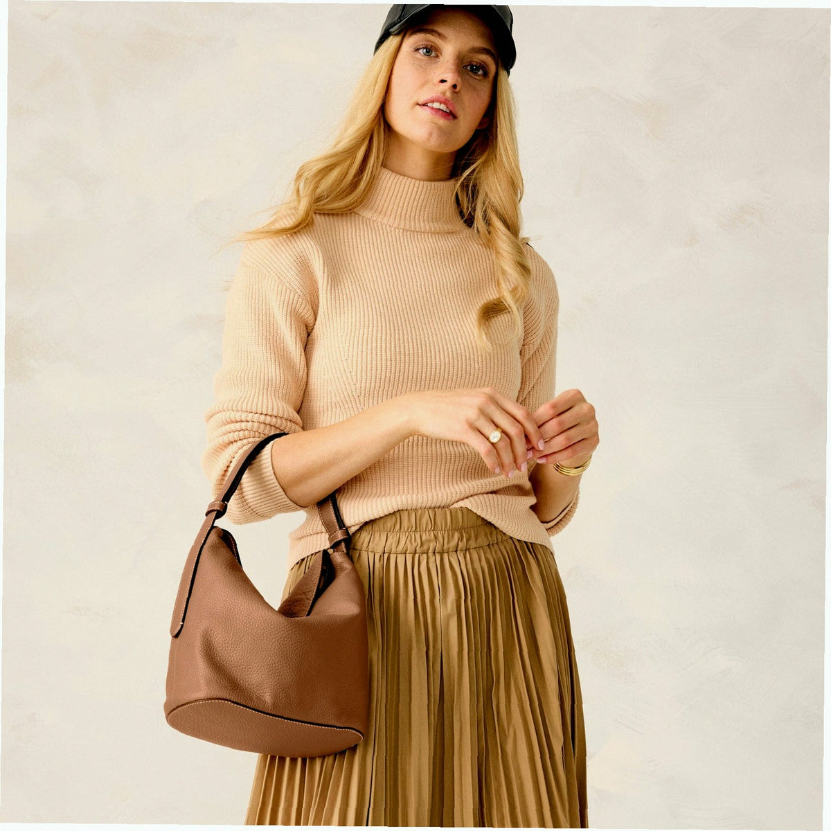 Astoria Shoulder Bag