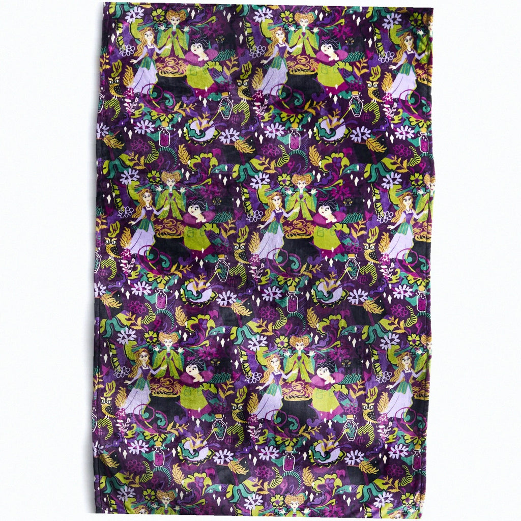 Disney Outlet Essential Throw Blanket