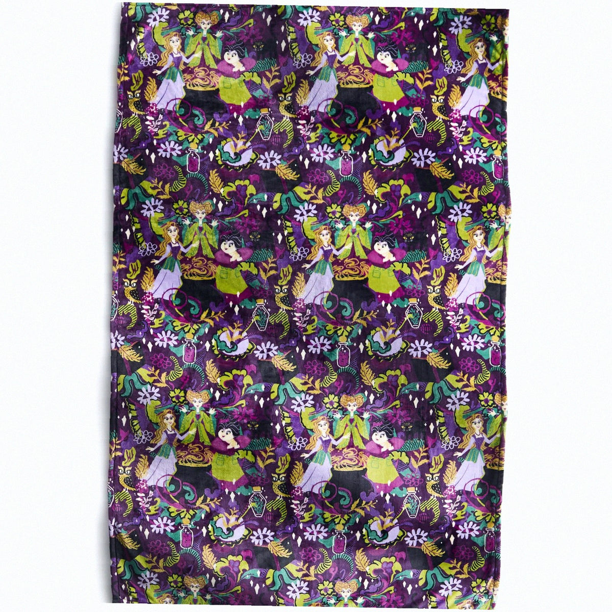 Disney Outlet Essential Throw Blanket
