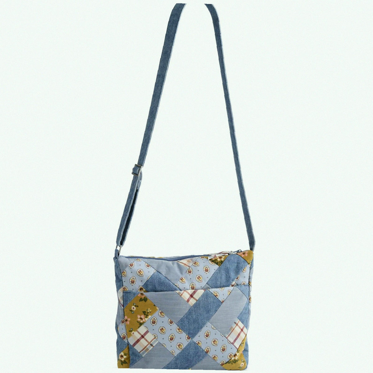 Harwick Large Messenger