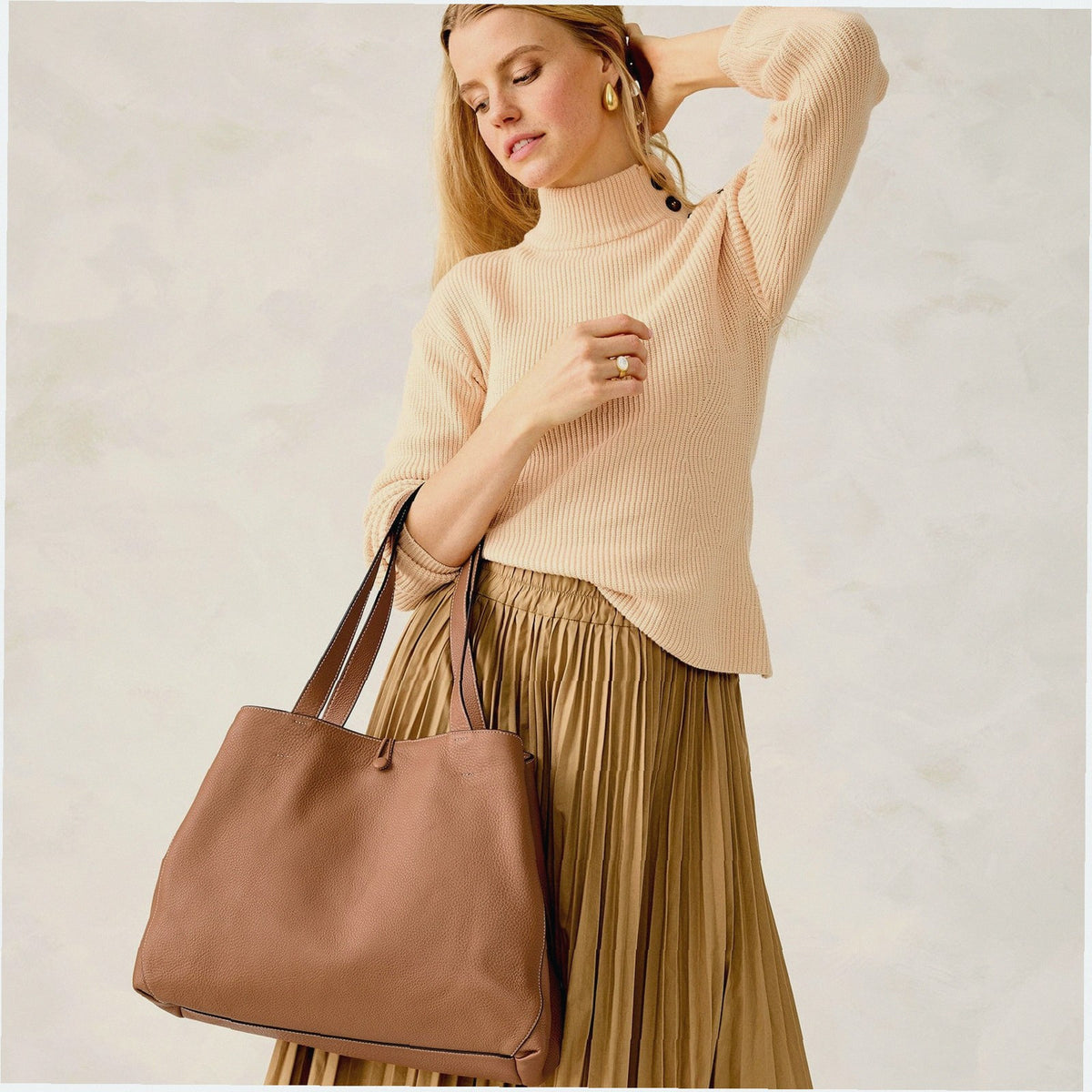Hathaway Tote Bag