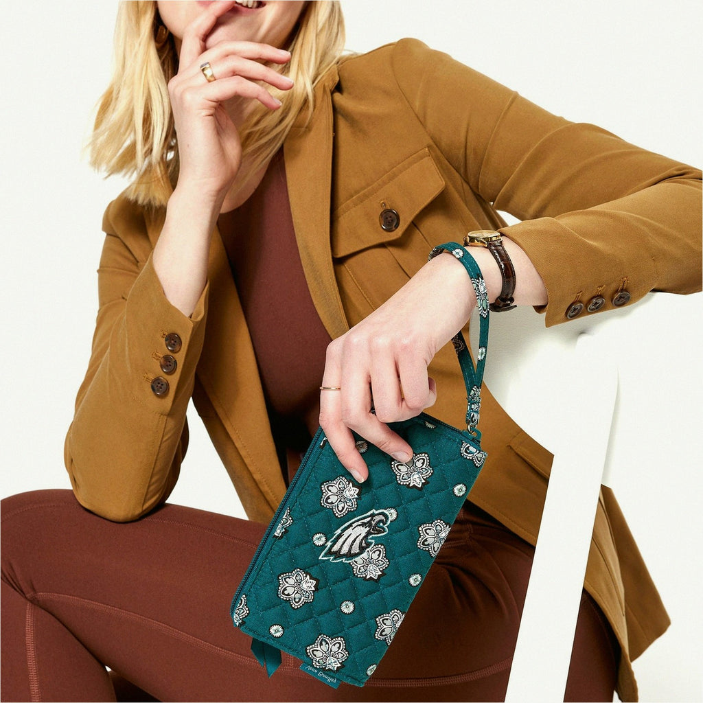 NFL RFID Front Zip Wristlet