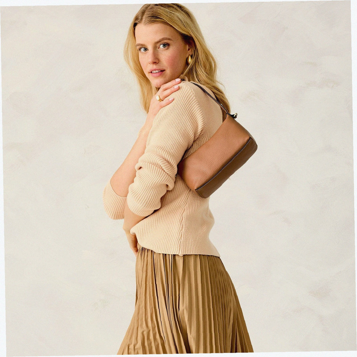 Roxbury Crescent Crossbody