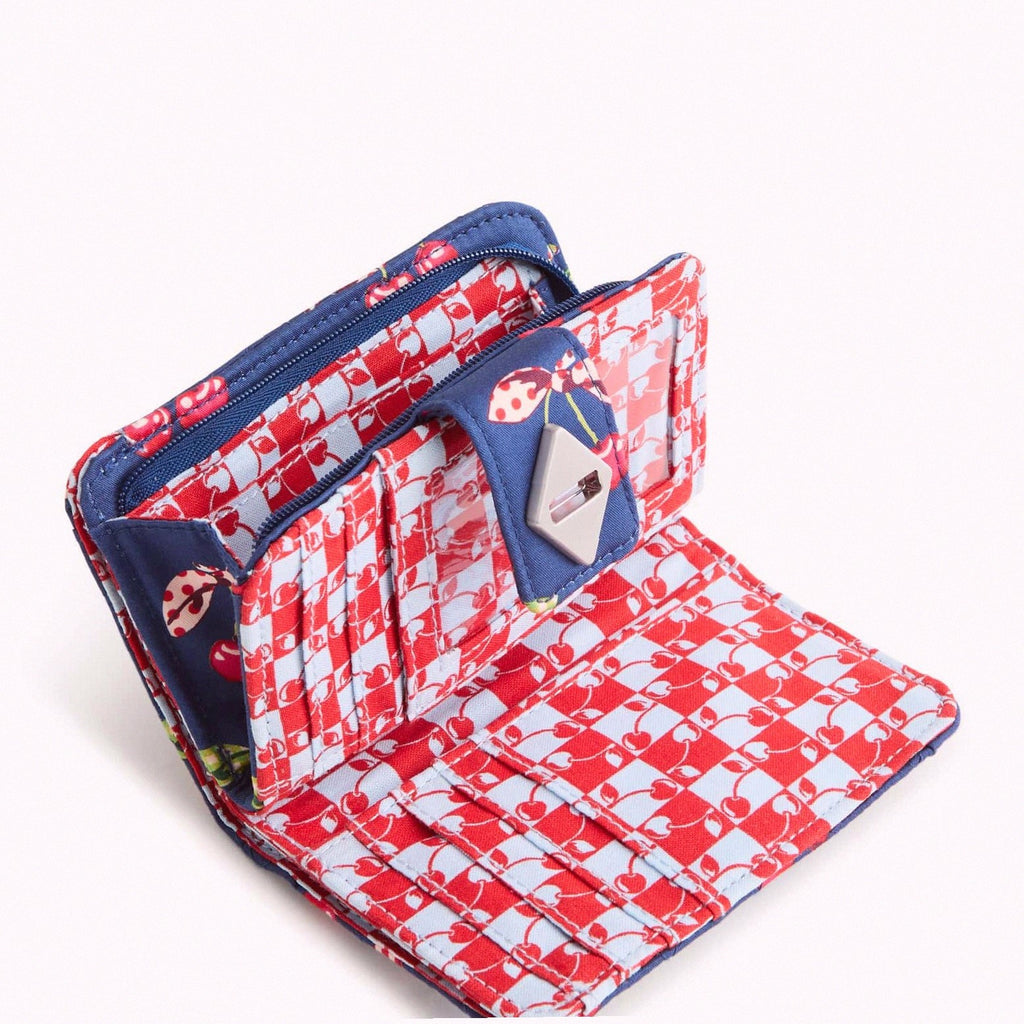 Small Turnlock Wallet