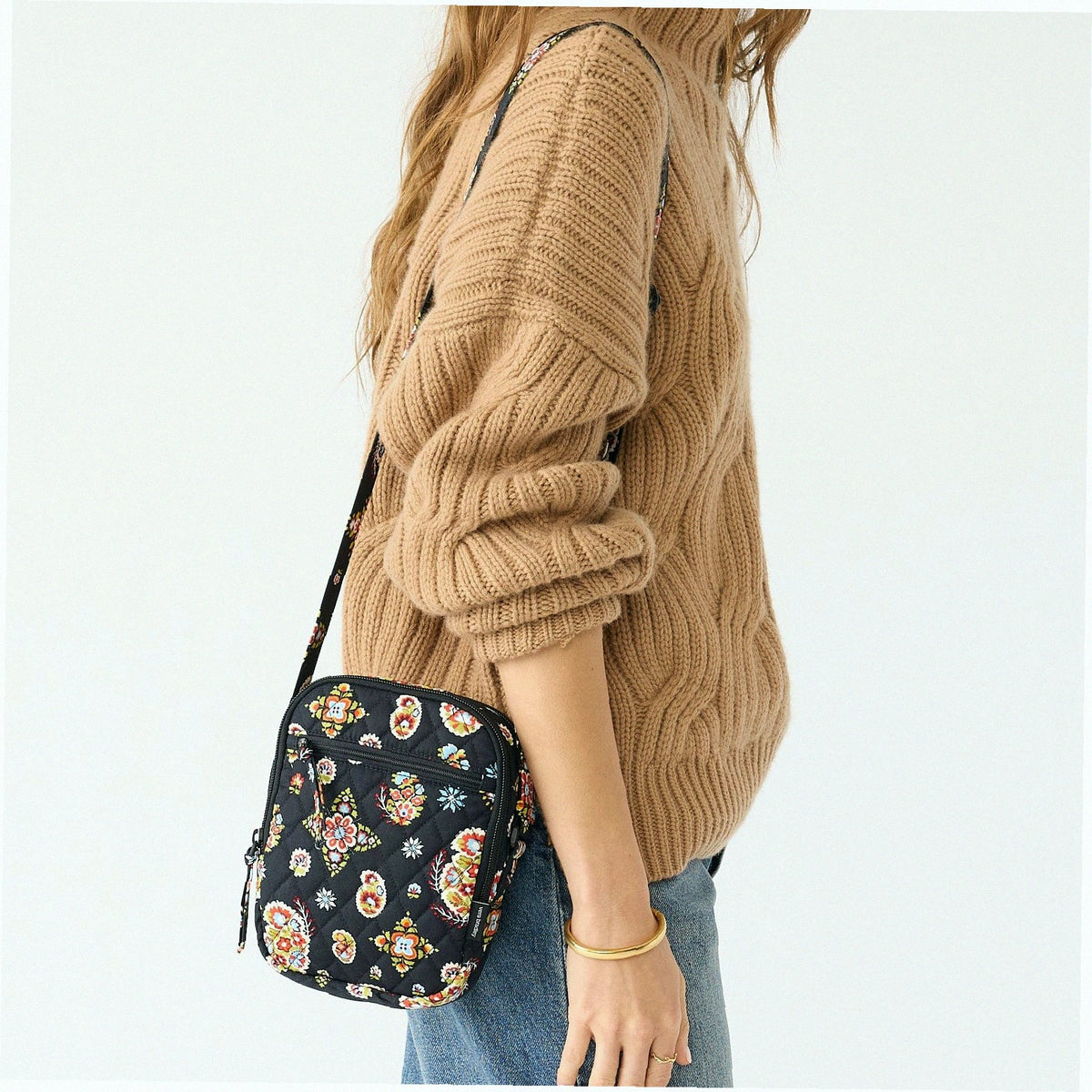 Sullivan Crossbody