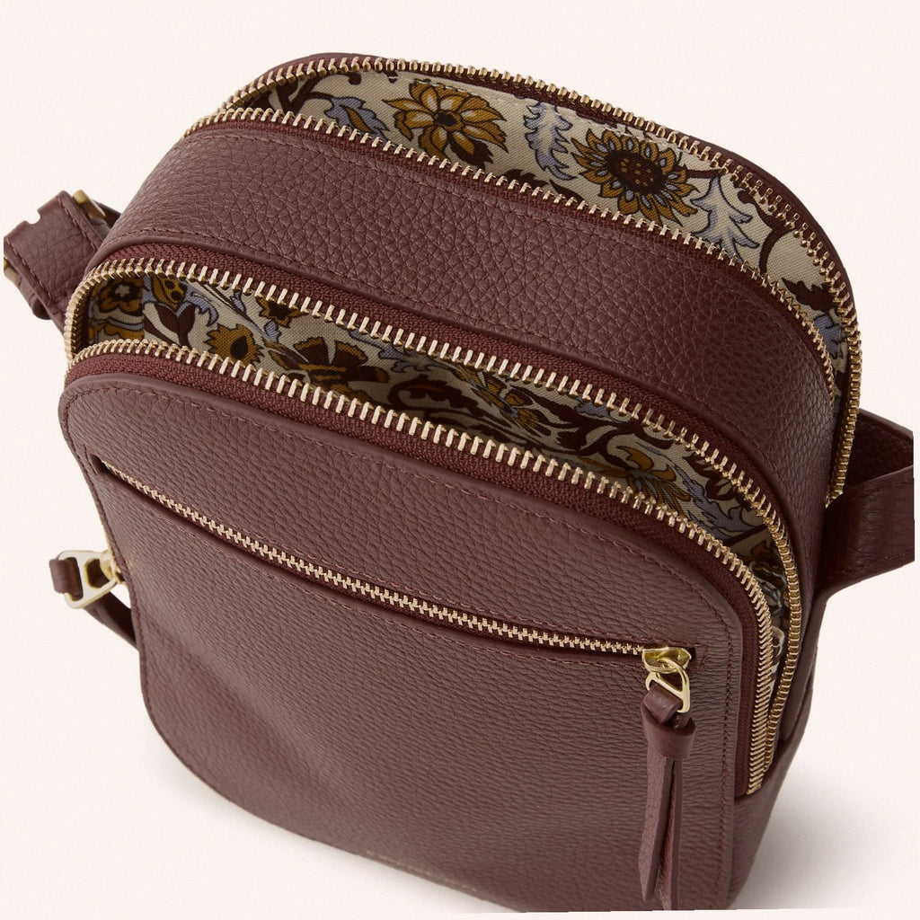 Sullivan Crossbody