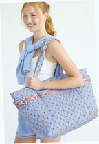 Travel Tote