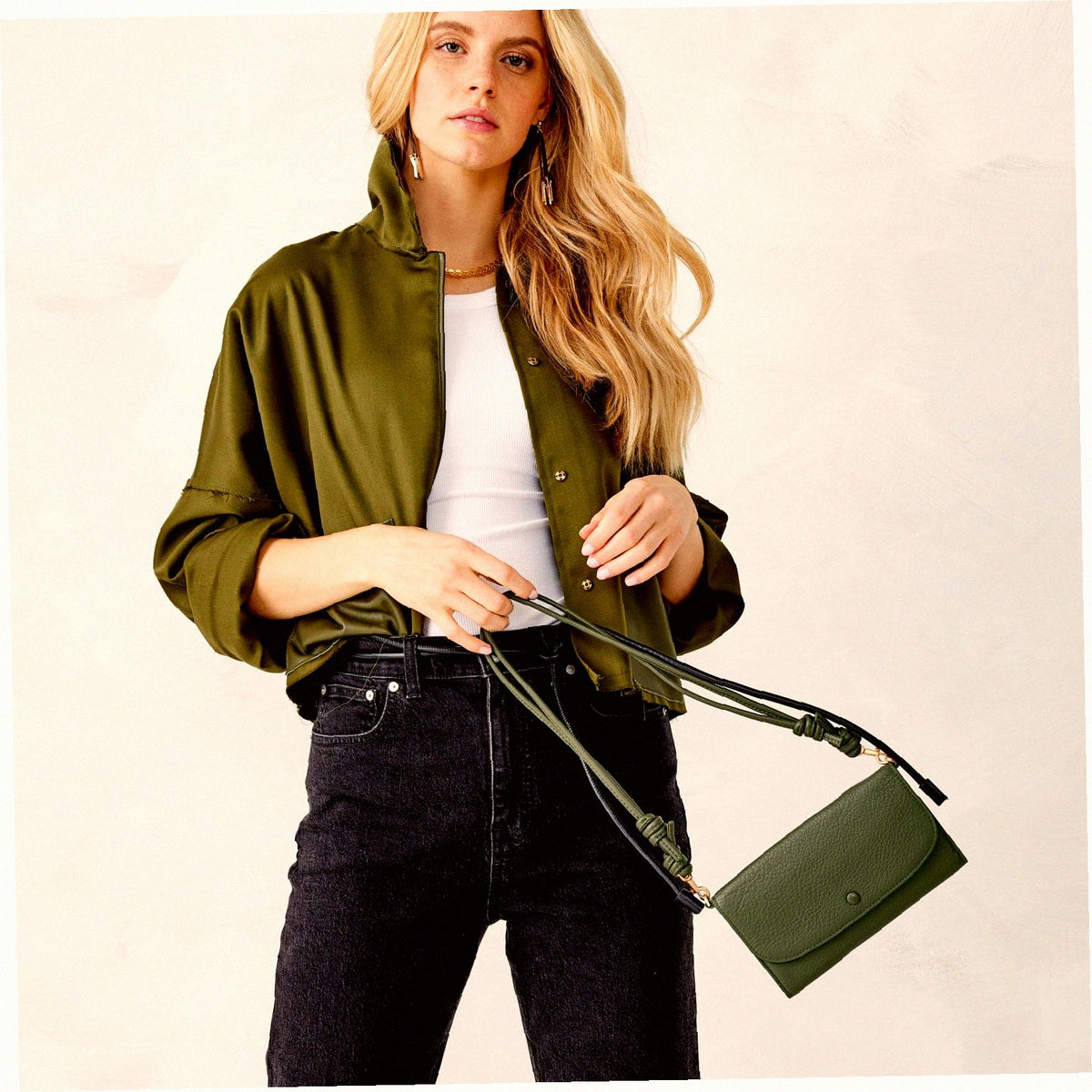 Wildwood Wallet Crossbody