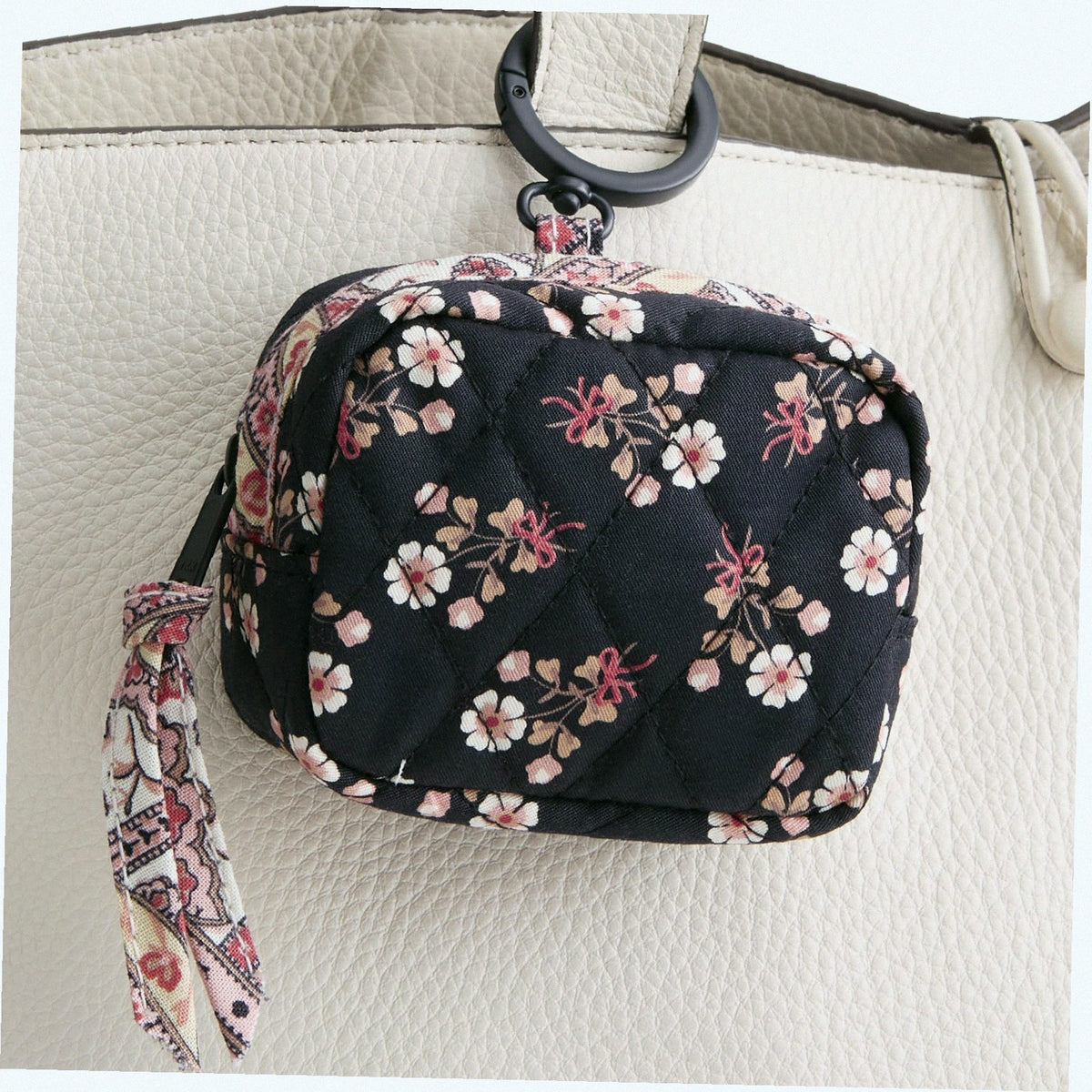 Zip Earbud Bag Charm